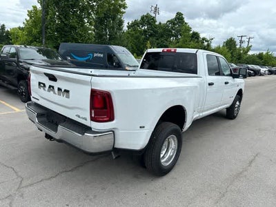 2026 RAM 3500 RAM 3500 BIG HORN CREW CAB 4X4 8' BOX