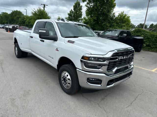 2026 RAM 3500 RAM 3500 BIG HORN CREW CAB 4X4 8' BOX