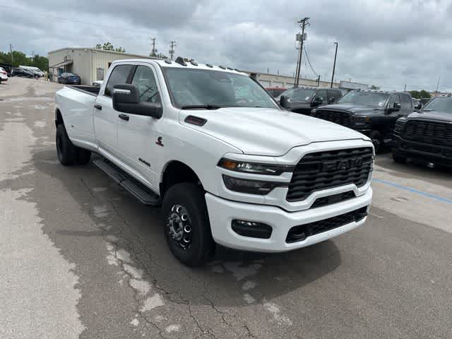 2026 RAM 3500 RAM 3500 BIG HORN CREW CAB 4X4 8' BOX