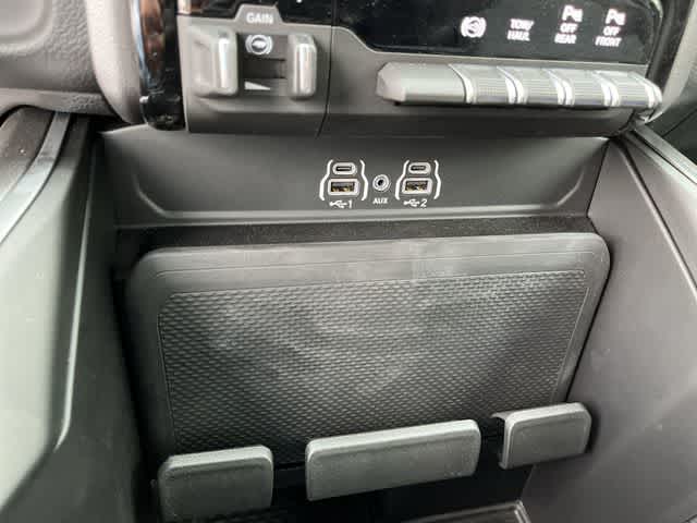 2026 RAM 3500 RAM 3500 BIG HORN CREW CAB 4X4 8' BOX