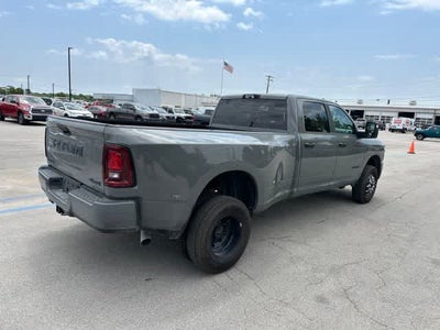 2026 RAM 3500 RAM 3500 BIG HORN CREW CAB 4X4 8' BOX