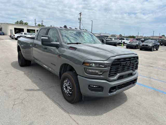 2026 RAM 3500 RAM 3500 BIG HORN CREW CAB 4X4 8' BOX