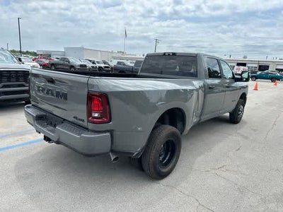 2026 RAM 3500 RAM 3500 BIG HORN CREW CAB 4X4 8' BOX
