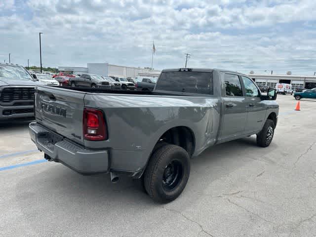 2026 RAM 3500 RAM 3500 BIG HORN CREW CAB 4X4 8' BOX