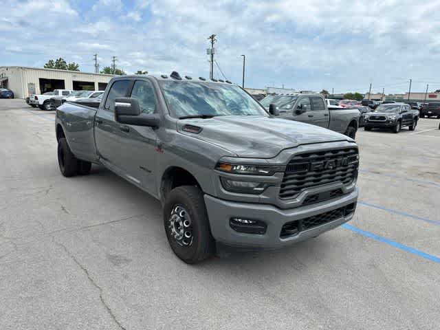 2026 RAM 3500 RAM 3500 BIG HORN CREW CAB 4X4 8' BOX