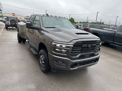 2026 RAM 3500 RAM 3500 LARAMIE CREW CAB 4X4 8' BOX
