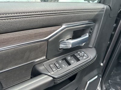 2026 RAM 3500 RAM 3500 LARAMIE CREW CAB 4X4 8' BOX