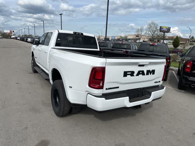 2026 RAM 3500 RAM 3500 LARAMIE CREW CAB 4X4 8' BOX