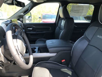 2026 RAM 3500 RAM 3500 LARAMIE CREW CAB 4X4 8' BOX