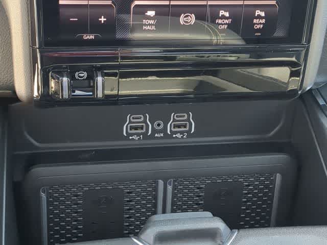 2026 RAM 3500 RAM 3500 LARAMIE CREW CAB 4X4 8' BOX