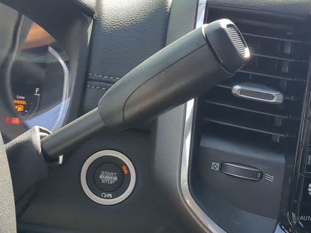 2026 RAM 3500 RAM 3500 LARAMIE CREW CAB 4X4 8' BOX