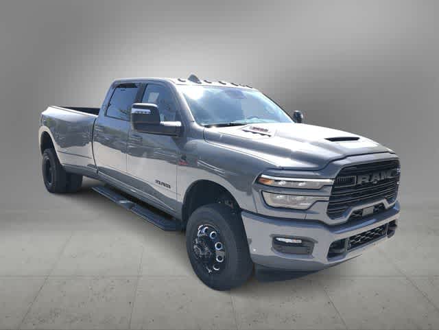 2026 RAM 3500 RAM 3500 LARAMIE CREW CAB 4X4 8' BOX