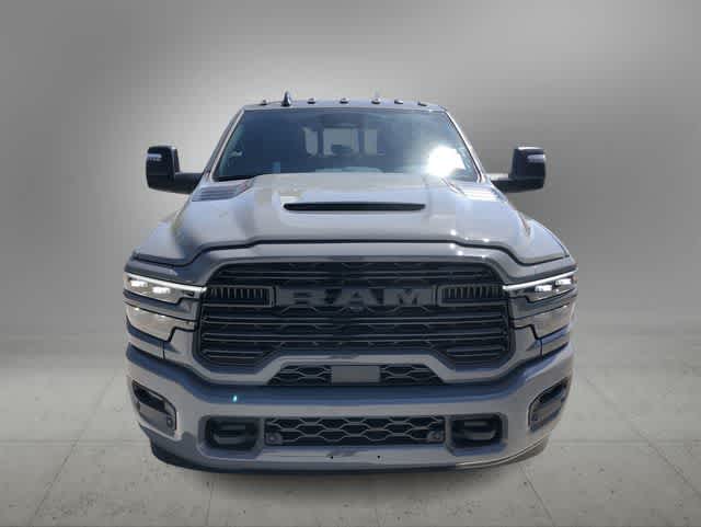 2026 RAM 3500 RAM 3500 LARAMIE CREW CAB 4X4 8' BOX