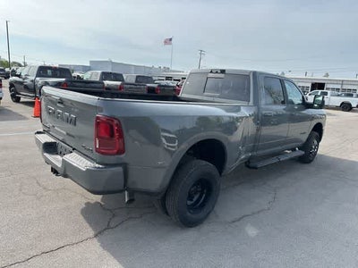 2026 RAM 3500 RAM 3500 LARAMIE CREW CAB 4X4 8' BOX