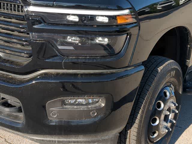 2026 RAM 3500 RAM 3500 LARAMIE CREW CAB 4X4 8' BOX