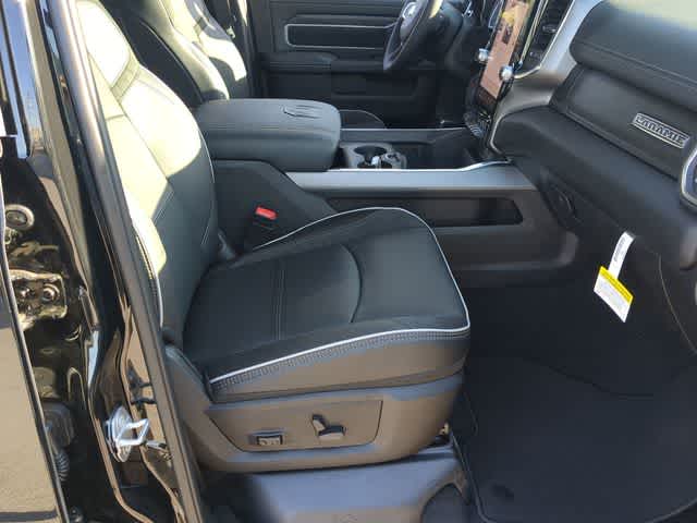 2026 RAM 3500 RAM 3500 LARAMIE CREW CAB 4X4 8' BOX