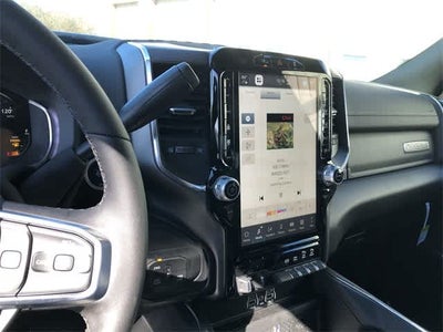 2026 RAM 3500 RAM 3500 LARAMIE CREW CAB 4X4 8' BOX