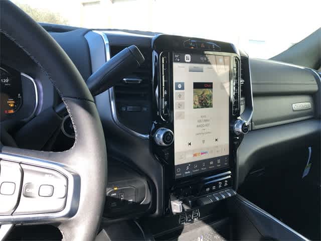 2026 RAM 3500 RAM 3500 LARAMIE CREW CAB 4X4 8' BOX