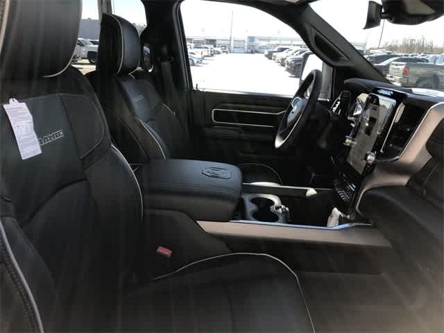 2026 RAM 3500 RAM 3500 LARAMIE CREW CAB 4X4 8' BOX