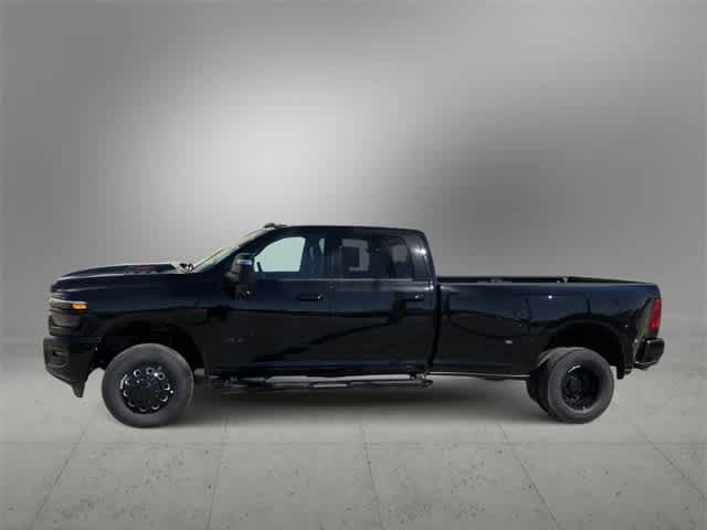 2026 RAM 3500 RAM 3500 LARAMIE CREW CAB 4X4 8' BOX