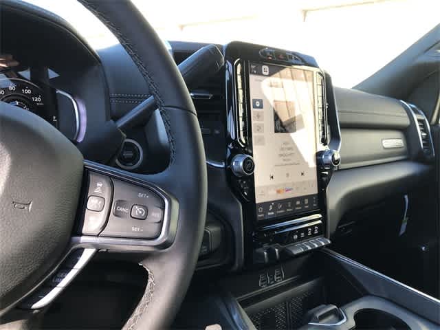 2026 RAM 3500 RAM 3500 LARAMIE CREW CAB 4X4 8' BOX