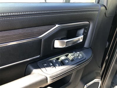 2026 RAM 3500 RAM 3500 LARAMIE CREW CAB 4X4 8' BOX