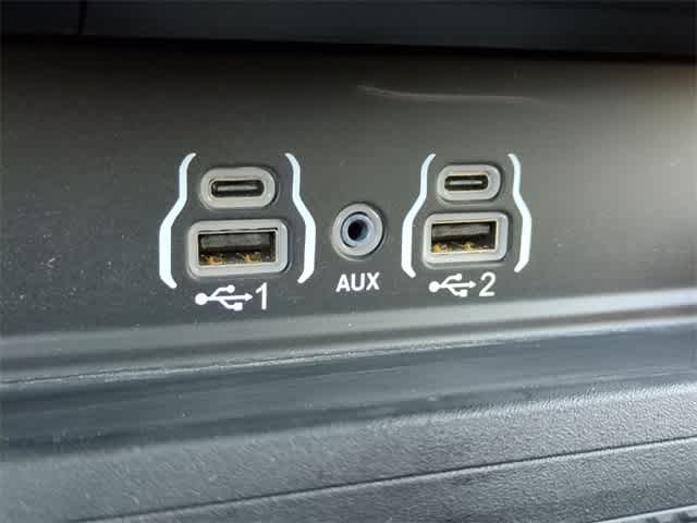 2026 RAM 3500 RAM 3500 LARAMIE CREW CAB 4X4 8' BOX