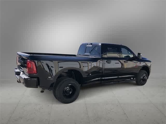 2026 RAM 3500 RAM 3500 LARAMIE CREW CAB 4X4 8' BOX