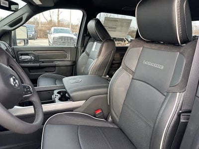 2026 RAM 3500 RAM 3500 LARAMIE CREW CAB 4X4 8' BOX