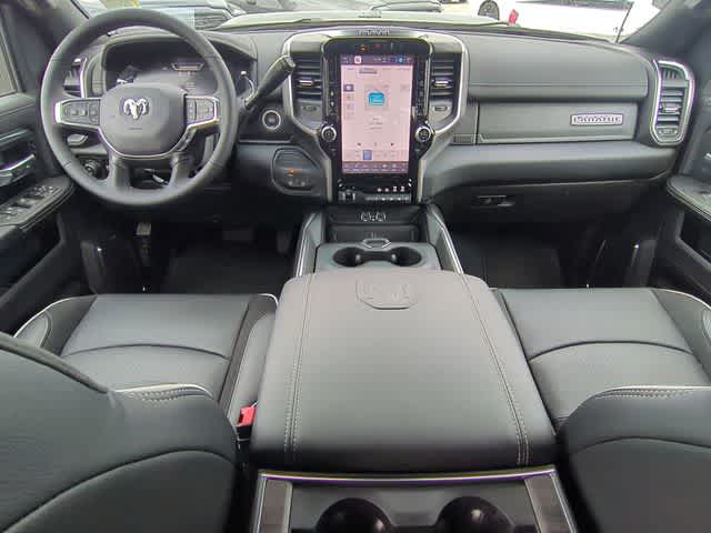 2026 RAM 3500 RAM 3500 LARAMIE CREW CAB 4X4 8' BOX