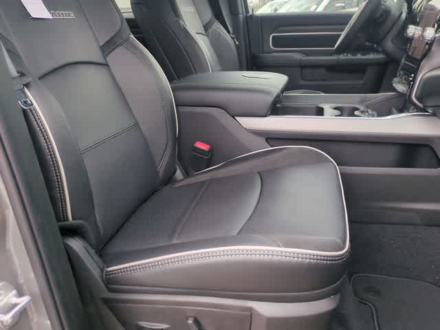 2026 RAM 3500 RAM 3500 LARAMIE CREW CAB 4X4 8' BOX