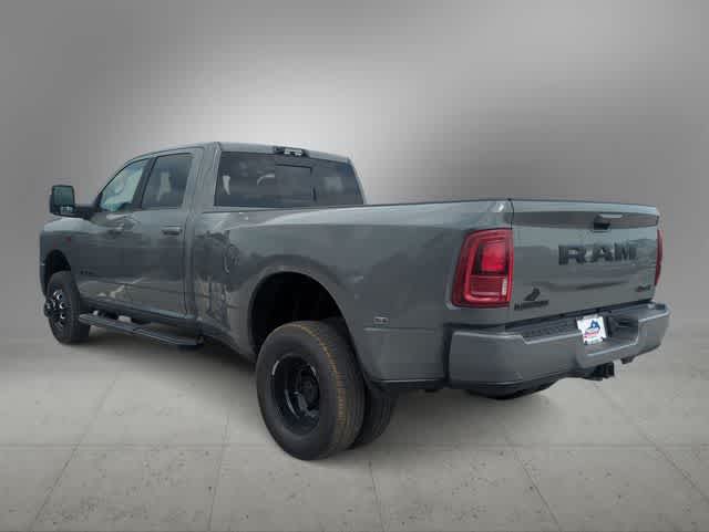 2026 RAM 3500 RAM 3500 LARAMIE CREW CAB 4X4 8' BOX