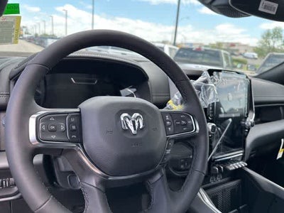 2026 RAM 3500 RAM 3500 LARAMIE CREW CAB 4X4 8' BOX