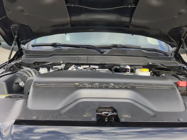 2026 RAM 3500 RAM 3500 LARAMIE CREW CAB 4X4 8' BOX