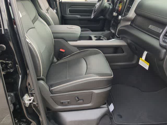 2026 RAM 3500 RAM 3500 LARAMIE CREW CAB 4X4 8' BOX