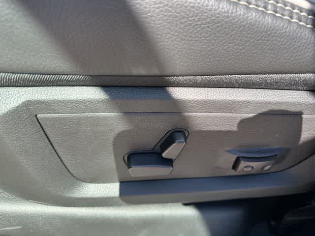 2026 RAM 3500 RAM 3500 LARAMIE CREW CAB 4X4 8' BOX