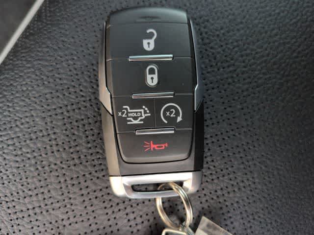 2026 RAM 3500 RAM 3500 LARAMIE CREW CAB 4X4 8' BOX