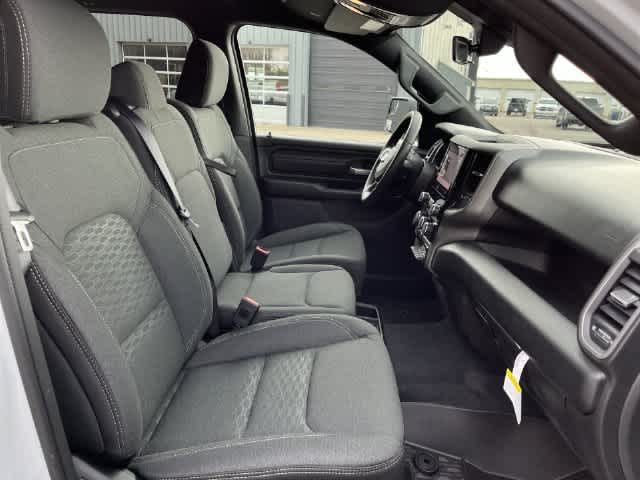 2027 RAM 1500 RAM 1500 WARLOCK CREW CAB 4X4 5'7' BOX