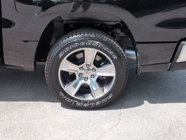 2026 RAM 1500 RAM 1500 TRADESMAN CREW CAB 4X4 5'7' BOX