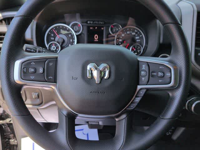 2026 RAM 1500 RAM 1500 TRADESMAN CREW CAB 4X4 5'7' BOX