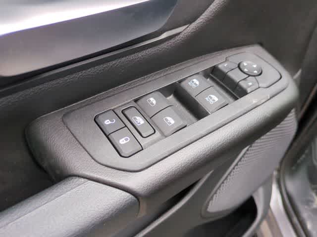 2026 RAM 1500 RAM 1500 WARLOCK CREW CAB 4X4 5'7' BOX