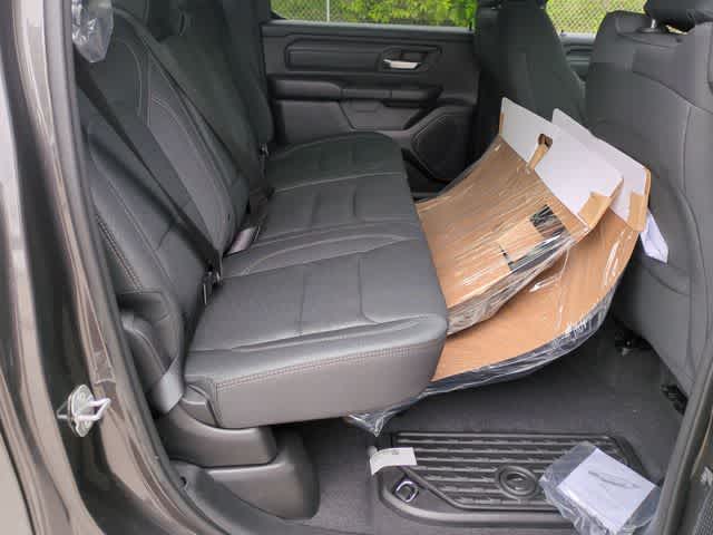 2026 RAM 1500 RAM 1500 WARLOCK CREW CAB 4X4 5'7' BOX