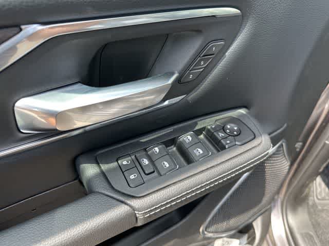 2026 RAM 1500 RAM 1500 LARAMIE CREW CAB 4X4 5'7' BOX