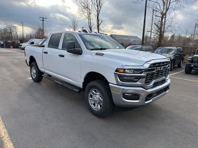 2026 RAM 2500 RAM 2500 TRADESMAN CREW CAB 4X4 6'4' BOX