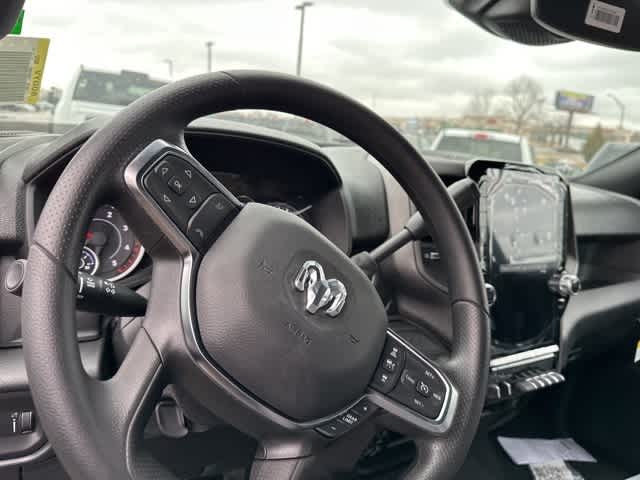 2026 RAM 2500 RAM 2500 TRADESMAN CREW CAB 4X4 6'4' BOX