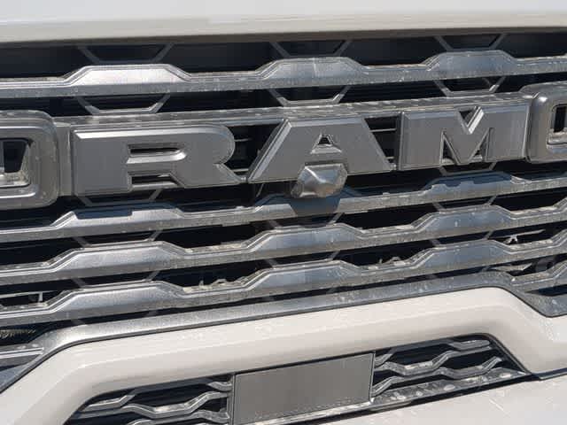 2026 RAM 2500 RAM 2500 BLACK EXPRESS CREW CAB 4X4 6'4' BOX