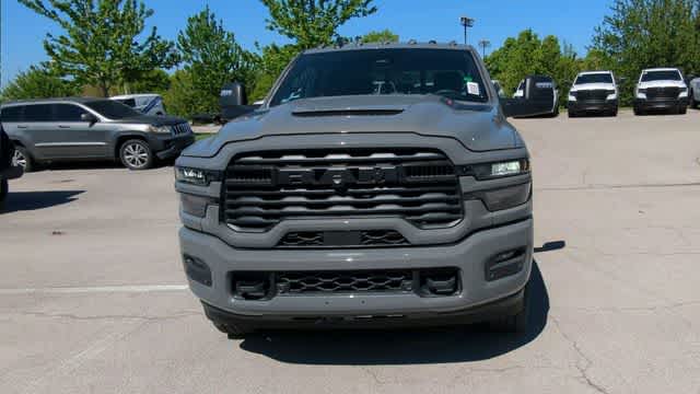 2026 RAM 2500 RAM 2500 BLACK EXPRESS CREW CAB 4X4 6'4' BOX