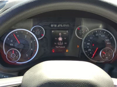 2026 RAM 2500 RAM 2500 BLACK EXPRESS CREW CAB 4X4 6'4' BOX