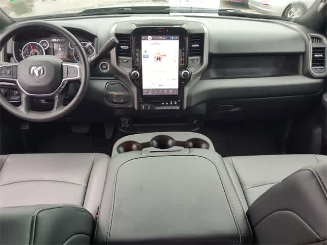 2026 RAM 2500 RAM 2500 TRADESMAN CREW CAB 4X4 6'4' BOX