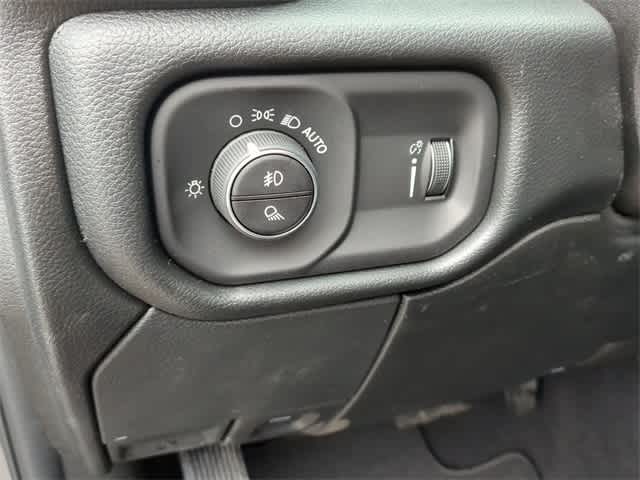 2026 RAM 2500 RAM 2500 TRADESMAN CREW CAB 4X4 6'4' BOX